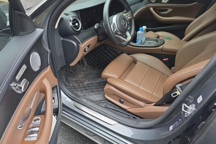 Used Mercedes-Benz E-Class 2019 E 260 L Sport Edition Driver Seat