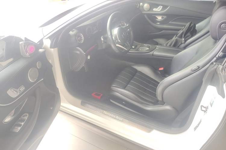 Used Mercedes-Benz E-Class 2019 E 200 Coupe Driver Seat