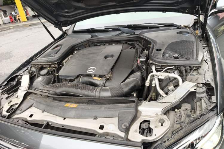 Used Mercedes-Benz E-Class 2019 Restyled E 300 L Sporty and Stylish Edition Engine Bay