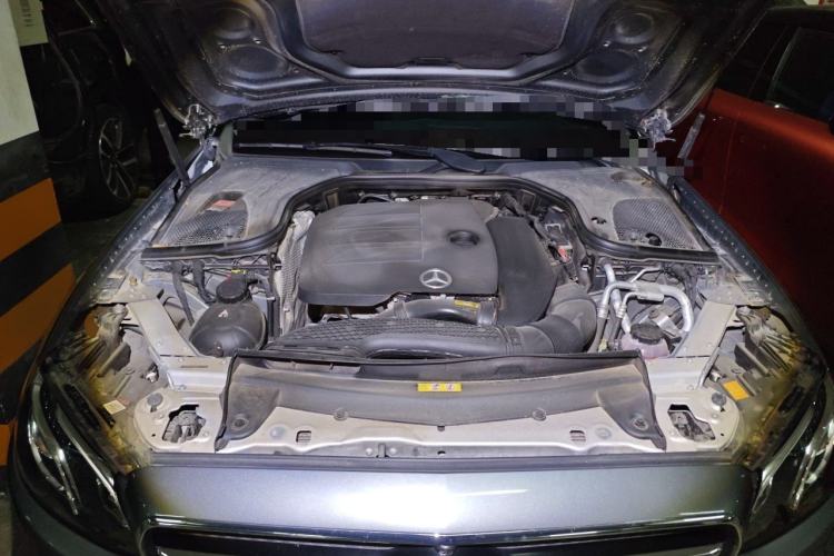 Used Mercedes-Benz E-Class 2019 E 260 Sport Edition Engine Bay