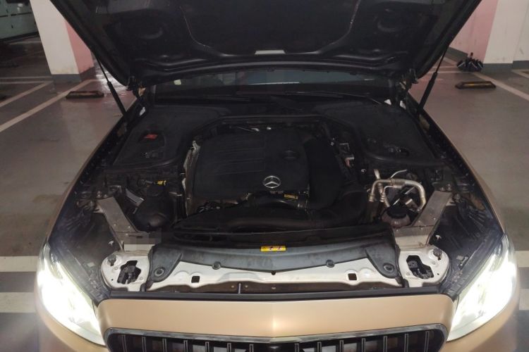 Used Mercedes-Benz E-Class 2019 E 260 L Sport Edition Engine Bay