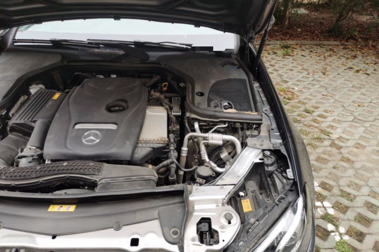 Used Mercedes-Benz E-Class 2019 E 200 Coupe Engine Bay Left
