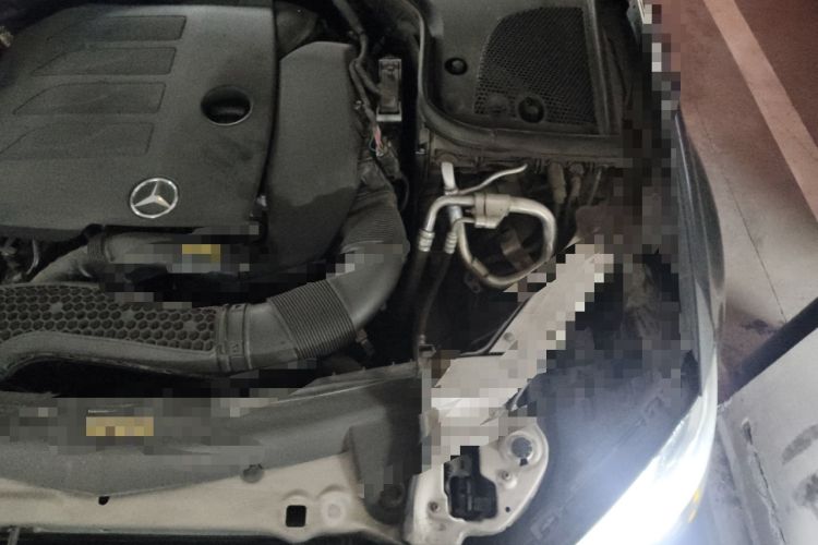Used Mercedes-Benz E-Class 2019 Restyled E 300 L Luxury Edition Engine Bay Left
