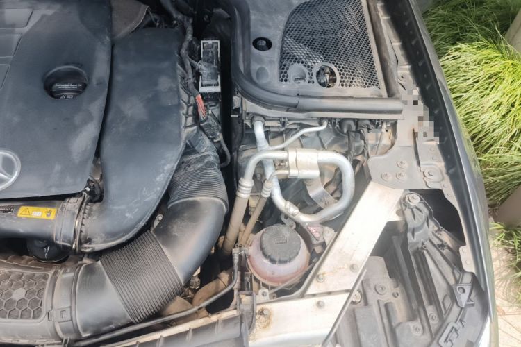Used Mercedes-Benz E-Class 2019 E 260 Sport Edition Engine Bay Left