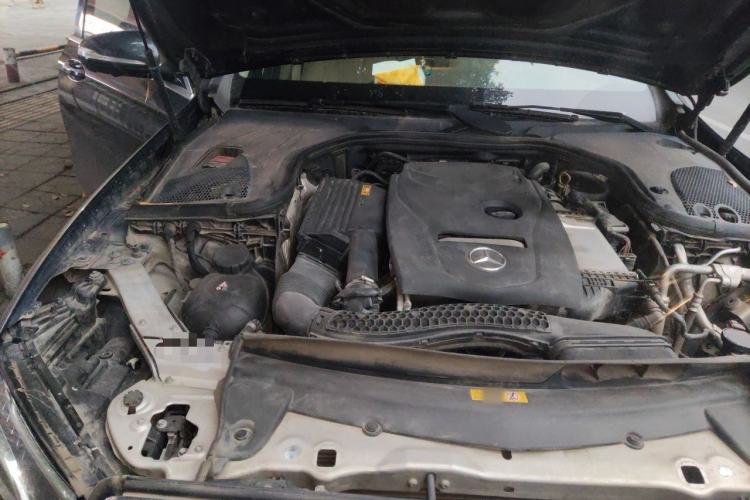 Used Mercedes-Benz E-Class 2019 E 300 L Stylish Model Engine Bay Right