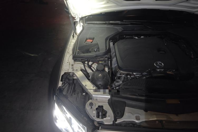 Used Mercedes-Benz E-Class 2019 E 260 Sport Edition Engine Bay Right