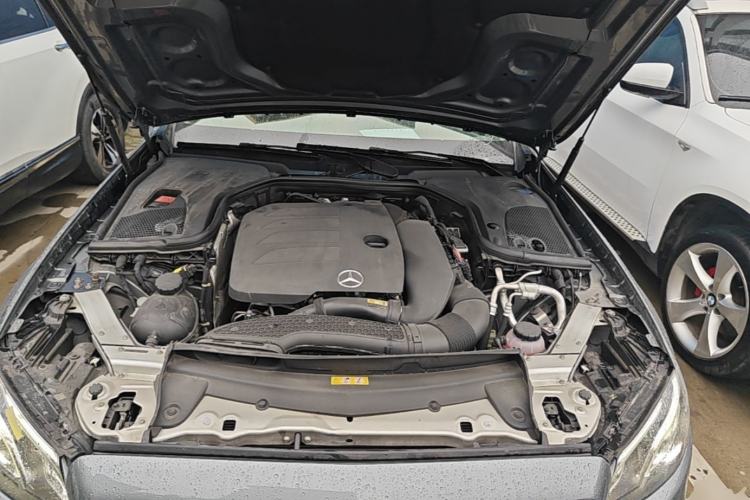 Used Mercedes-Benz E-Class 2019 E 260 L Sport Edition Engine Bay