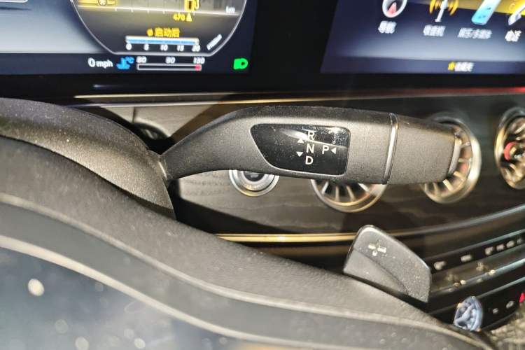 Used Mercedes-Benz E-Class 2019 E 200 Coupe Gear Lever