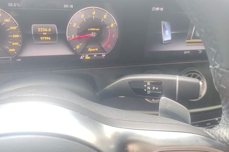 Used Mercedes-Benz E-Class 2019 E 200 Coupe Gear Lever