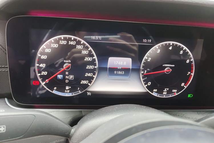 Used Mercedes-Benz E-Class 2019 E 200 L Sport Edition Instrument Cluster