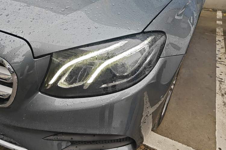 Used Mercedes-Benz E-Class 2019 E 260 L Sport Edition Left Front Headlight