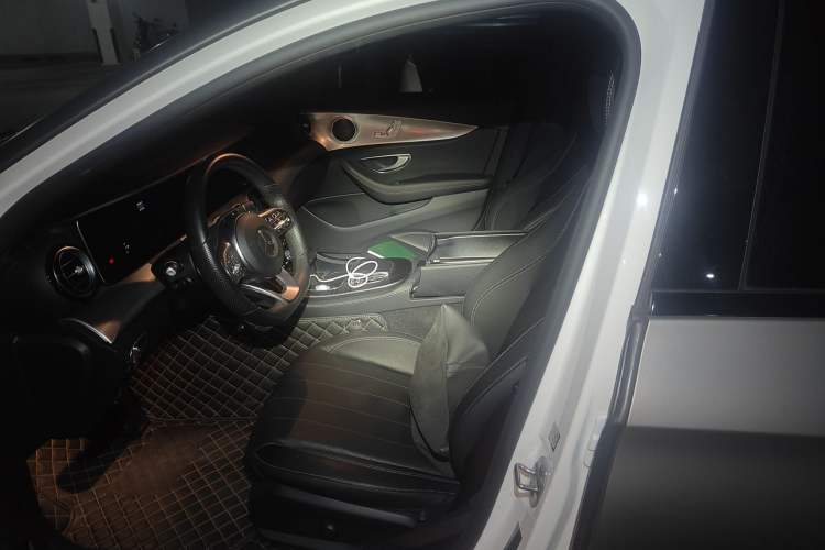Used Mercedes-Benz E-Class 2019 E 260 Sport Edition Left Front Seat