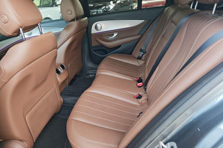 Used Mercedes-Benz E-Class 2019 E 260 Sport Edition Left Rear Seat