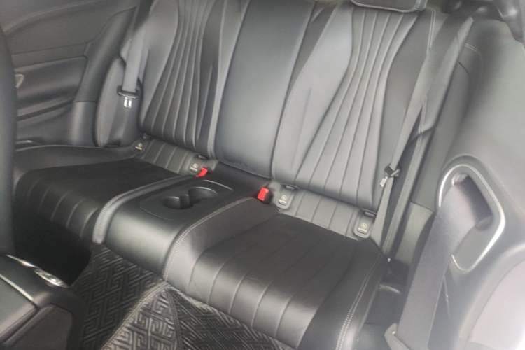 Used Mercedes-Benz E-Class 2019 E 200 Coupe Left Rear Seat