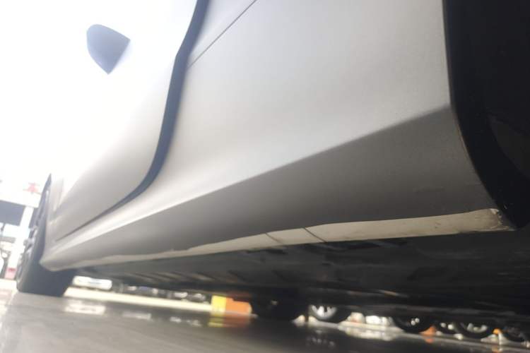 Used Mercedes-Benz E-Class 2019 E 200 Coupe Left Side Sill