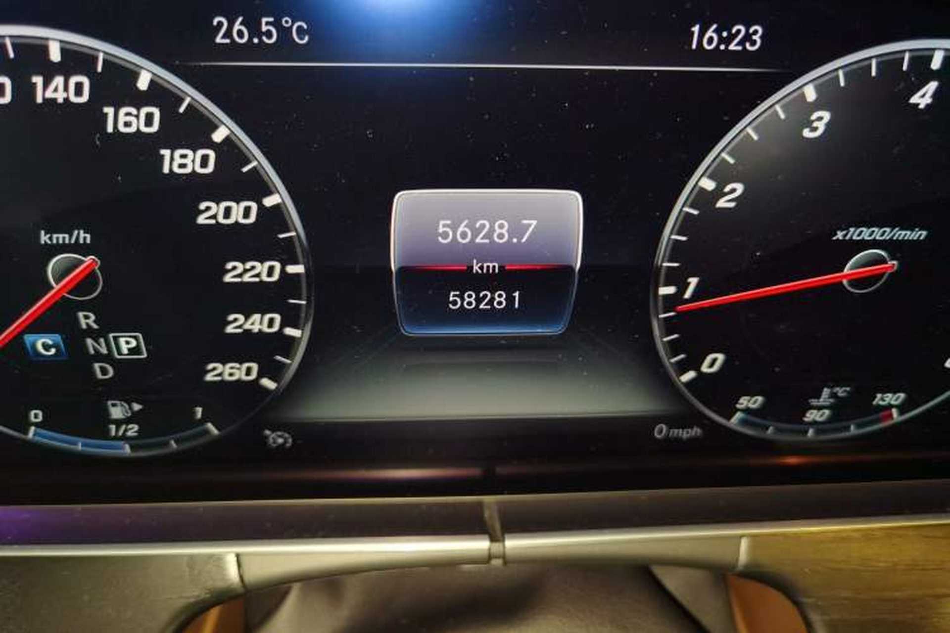 Used Mercedes-Benz E-Class 2019 E 300 L Sport Luxury Edition Odometer Close Up