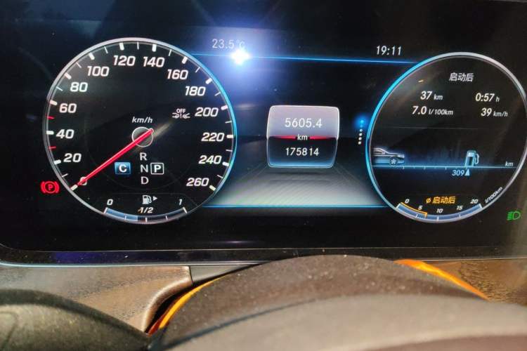 Used Mercedes-Benz E-Class 2019 E 300 L Stylish Model Odometer Close Up