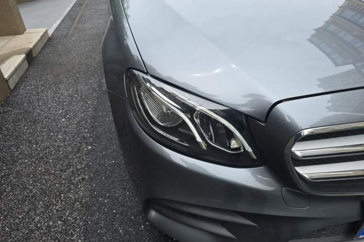 Used Mercedes-Benz E-Class 2019 E 260 L Sport Edition Right Front Headlight