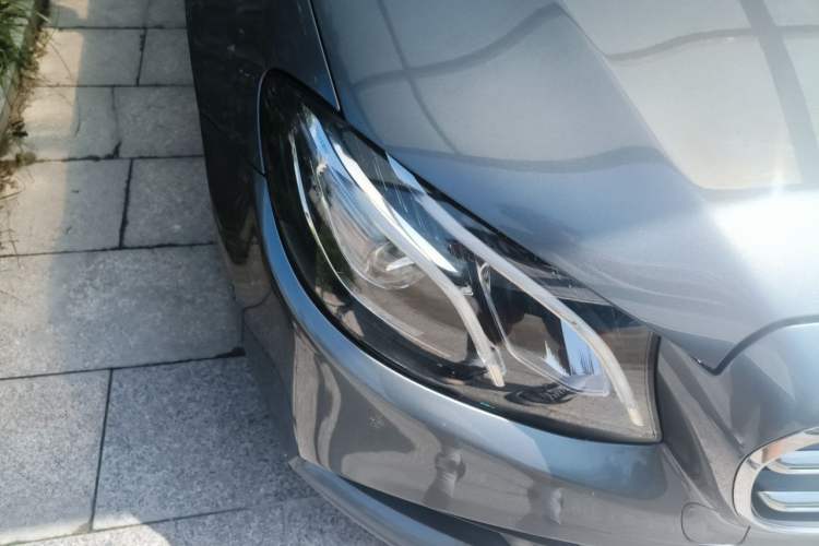 Used Mercedes-Benz E-Class 2019 E 260 Sport Edition Right Front Headlight