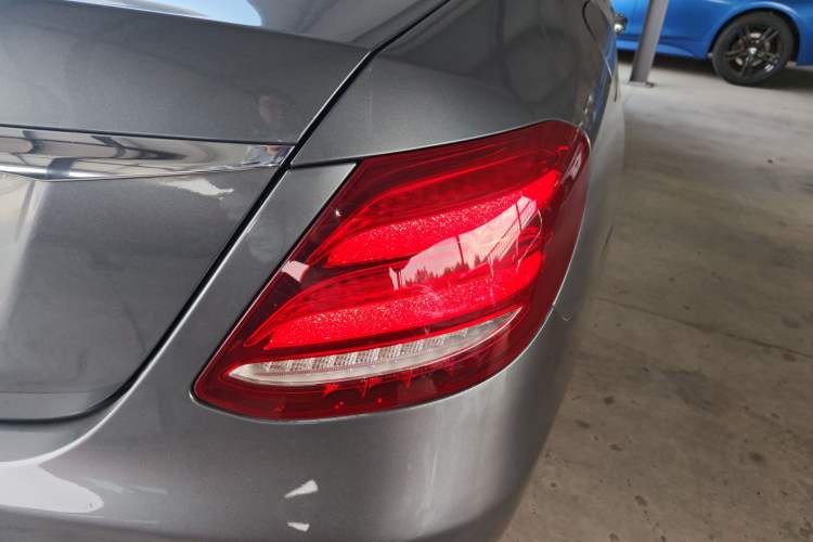 Used Mercedes-Benz E-Class 2019 E 260 Sport Edition Right Rear Taillight