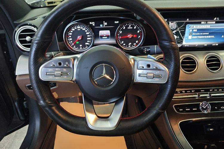 Used Mercedes-Benz E-Class 2019 E 200 Sport 4MATIC Steering Wheel