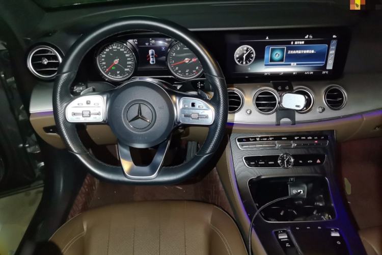 Used Mercedes-Benz E-Class 2019 E 200 Sport Edition Steering Wheel