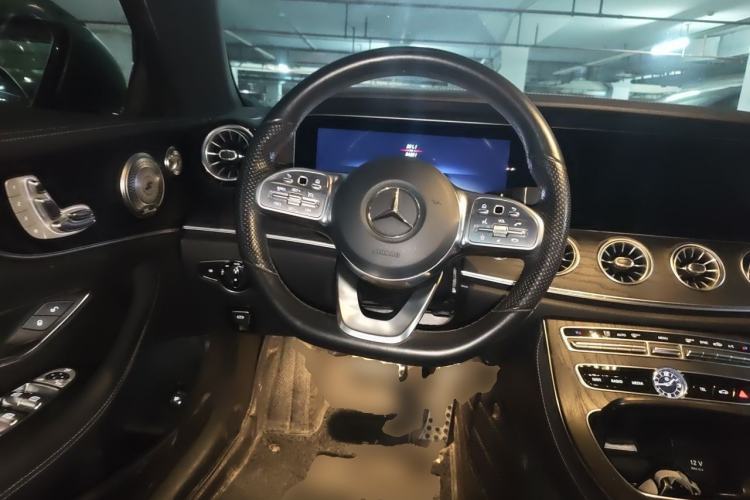 Used Mercedes-Benz E-Class 2019 E 200 Coupe Steering Wheel