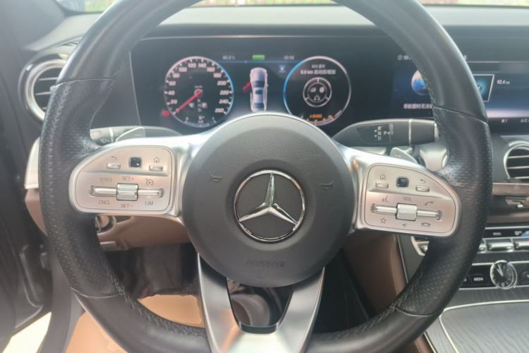 Used Mercedes-Benz E-Class 2019 E 260 Sport Edition Steering Wheel