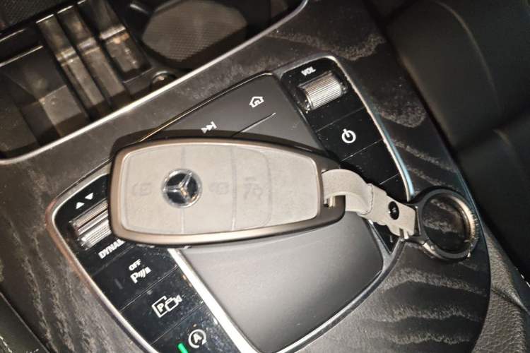 Used Mercedes-Benz E-Class 2019 E 200 Coupe Vehicle Key