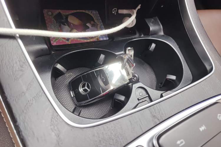 Used Mercedes-Benz E-Class 2019 E 200 L Sport Edition Vehicle Key