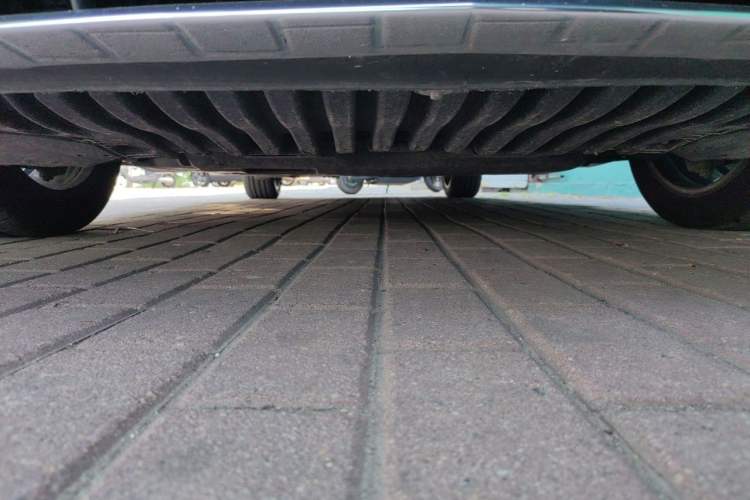 Used Mercedes-Benz E-Class 2019 E 260 L Sport 4MATIC Chassis Front