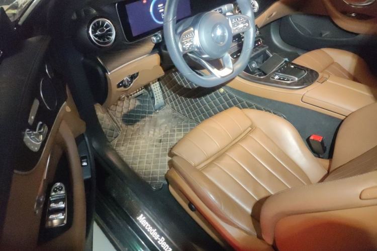 Used Mercedes-Benz E-Class 2019 E 200 Coupe Driver Seat