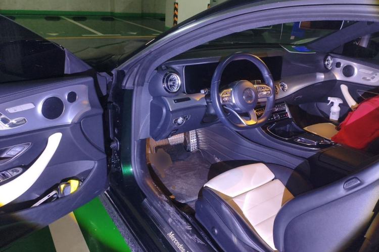 Used Mercedes-Benz E-Class 2019 E 300 Coupe Driver Seat