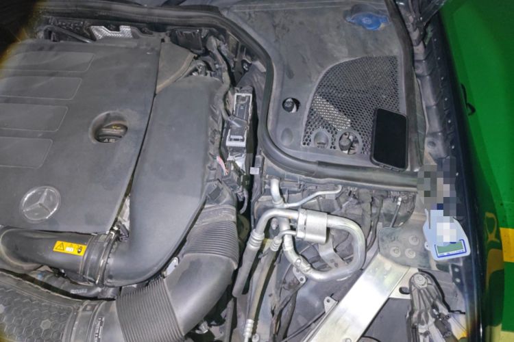 Used Mercedes-Benz E-Class 2019 E 300 Coupe Engine Bay Left