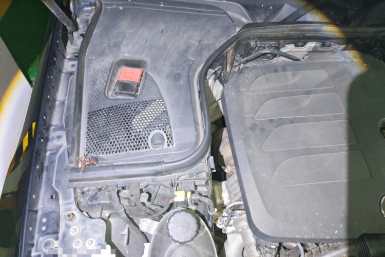 Used Mercedes-Benz E-Class 2019 E 300 Coupe Engine Bay Right