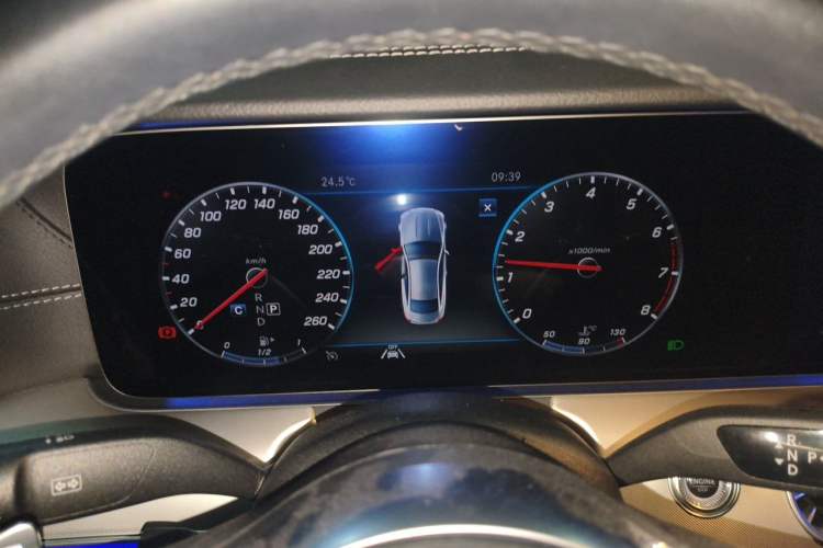 Used Mercedes-Benz E-Class 2019 E 300 Coupe Instrument Cluster