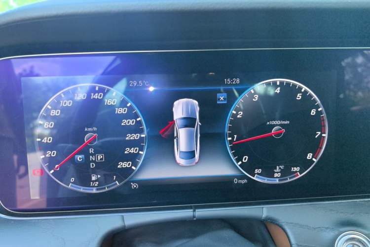 Used Mercedes-Benz E-Class 2019 E 200 4MATIC Coupe Instrument Cluster