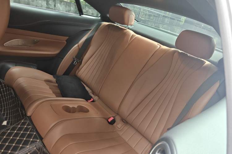 Used Mercedes-Benz E-Class 2019 E 200 Coupe Left Rear Seat