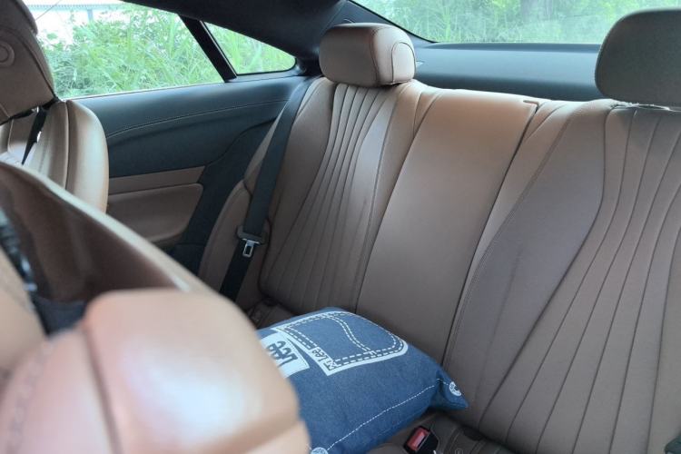 Used Mercedes-Benz E-Class 2019 E 200 4MATIC Coupe Left Rear Seat