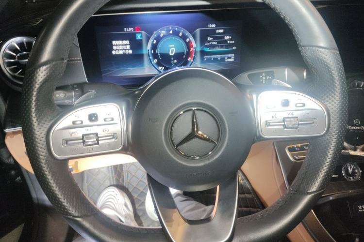 Used Mercedes-Benz E-Class 2019 E 200 Coupe Steering Wheel