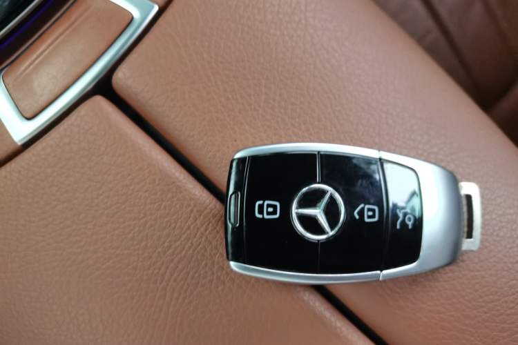 Used Mercedes-Benz E-Class 2019 E 200 Coupe Vehicle Key