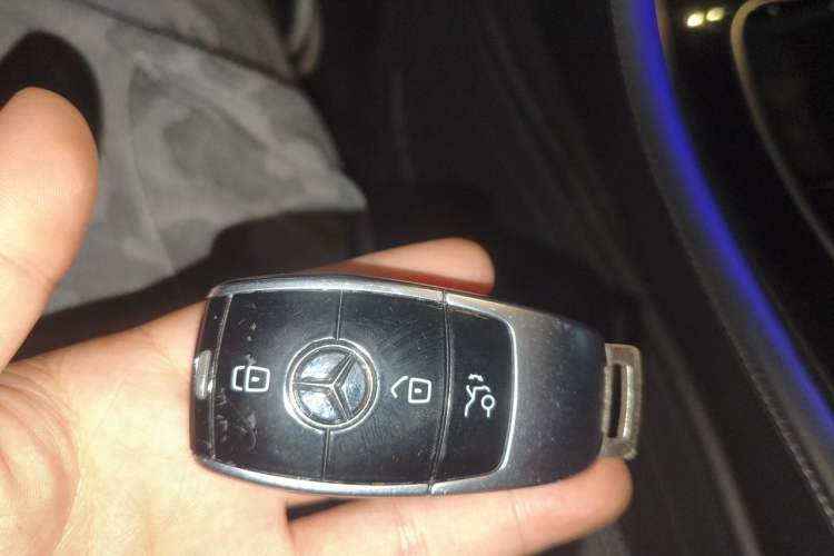 Used Mercedes-Benz E-Class 2019 E 300 Coupe Vehicle Key