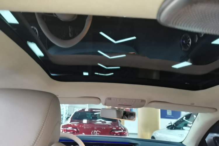 Used Mercedes-Benz E-Class 2019 E 200 4MATIC Coupe Headliner