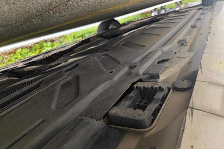 Used Mercedes-Benz E-Class 2019 E 200 Coupe Chassis Rear Left