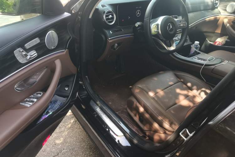Used Mercedes-Benz E-Class 2019 Restyled E 300 L Sport Luxury Edition Driver Seat