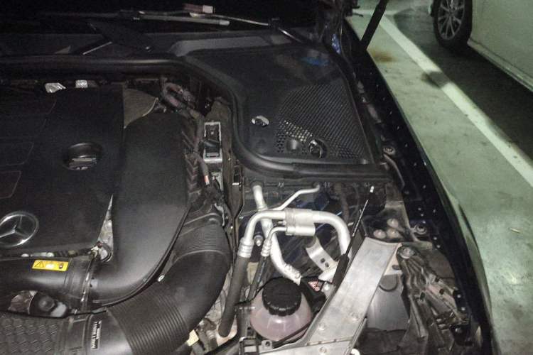 Used Mercedes-Benz E-Class 2019 E 350 4MATIC Coupe Engine Bay Left