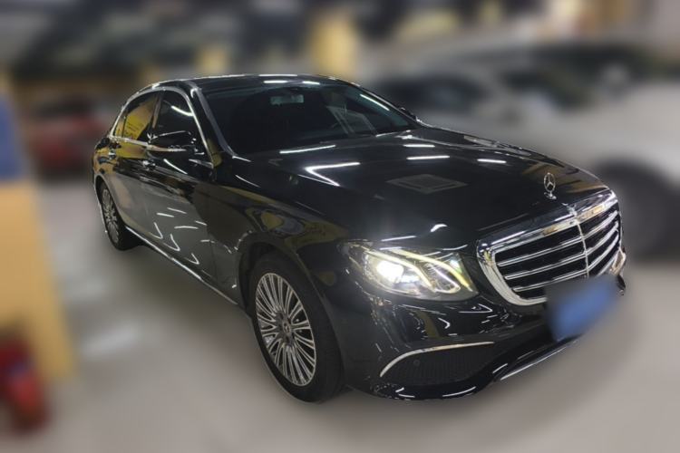 Used Mercedes-Benz E-Class 2019 Restyled E 300 L Luxury Edition Front Right 45 Deg