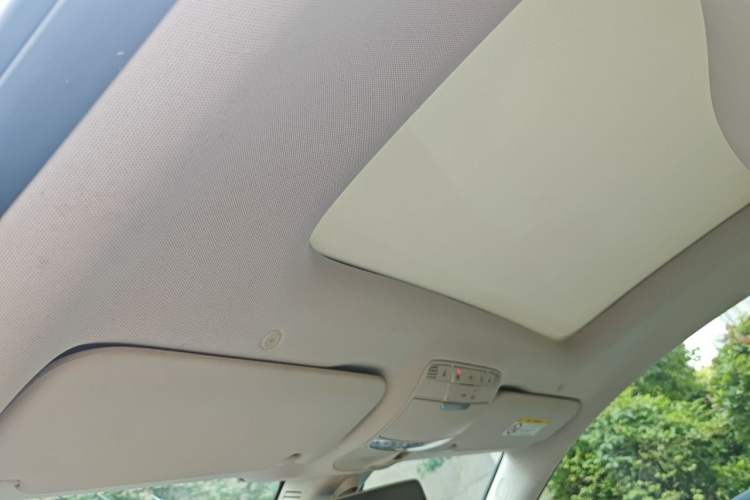 Used Mercedes-Benz E-Class 2019 E 200 Coupe Headliner