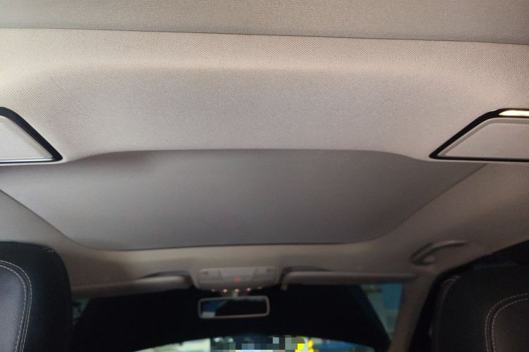 Used Mercedes-Benz E-Class 2019 Facelifted E 300 L Stylish Version Headliner
