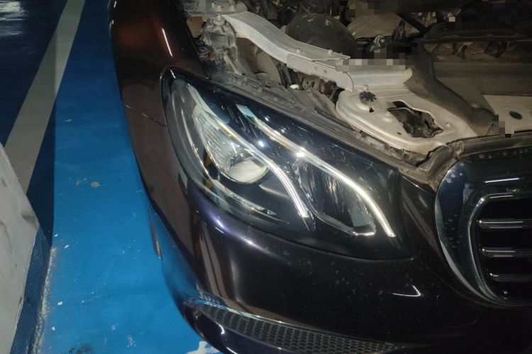 Used Mercedes-Benz E-Class 2019 Facelifted E 300 L Stylish Version Right Front Headlight